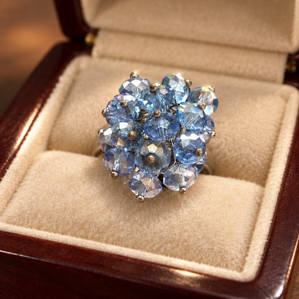 Vintage 1960s The Aurora Dom Ring